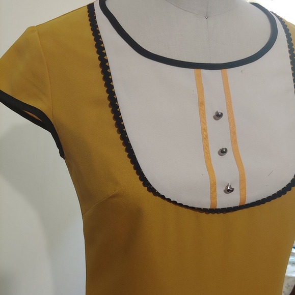 1960's Mustard Yellow Shift Dress - Picture 2 of 6